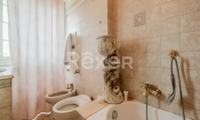 Rexer-Roma-Attico-Via-Portuense-Altro