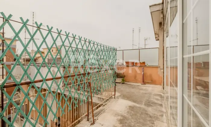 Rexer-Roma-Attico-Via-Portuense-Altro