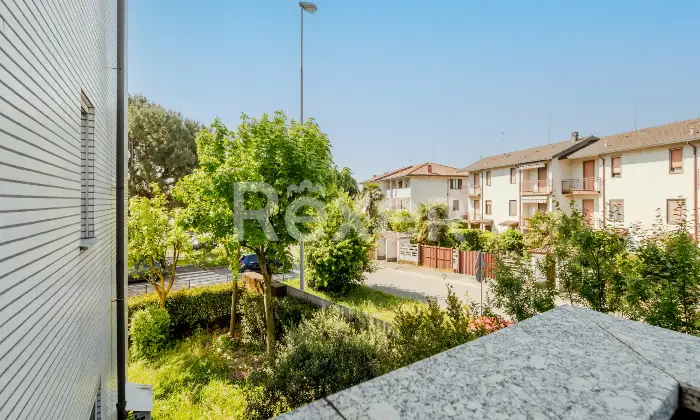 Rexer-Bareggio-Ampio-Tre-locali-Altro