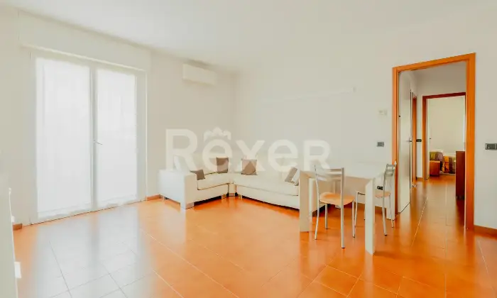 Rexer-Bareggio-Ampio-Tre-locali-Altro