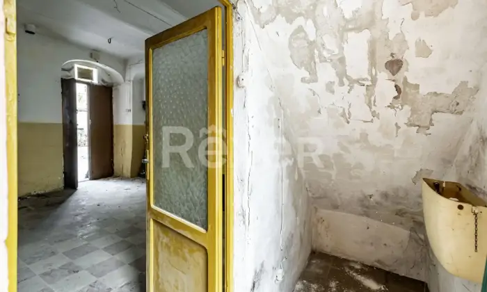 Rexer-FARA-SAN-MARTINO-Rudere-nel-Cuore-di-Fara-San-Martino-con-Terrazzo-e-Cantine-Altro