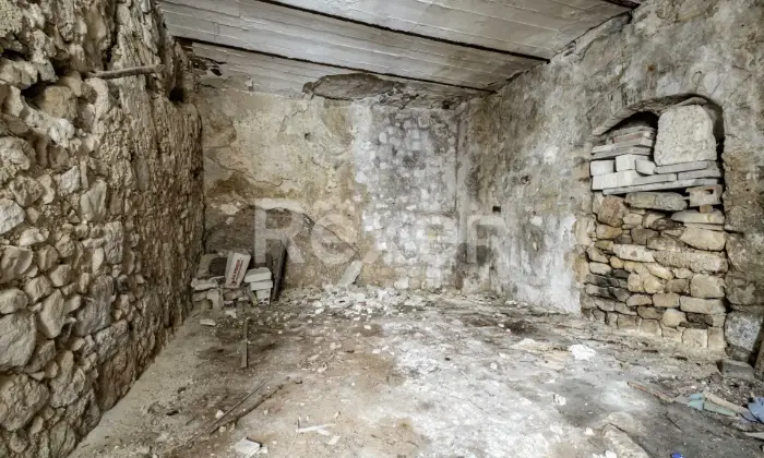 Rexer-FARA-SAN-MARTINO-Rudere-nel-Cuore-di-Fara-San-Martino-con-Terrazzo-e-Cantine-Altro