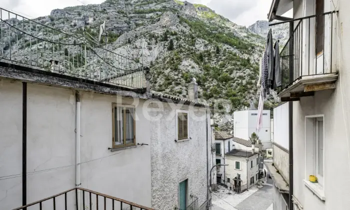 Rexer-FARA-SAN-MARTINO-Rudere-nel-Cuore-di-Fara-San-Martino-con-Terrazzo-e-Cantine-Altro
