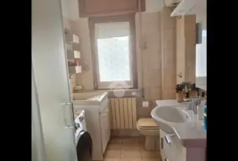 Rexer-Avezzano-VENDESI-APPARTAMENTO-DUE-PIANI-IN-ZONA-CENTRALE-Bagno