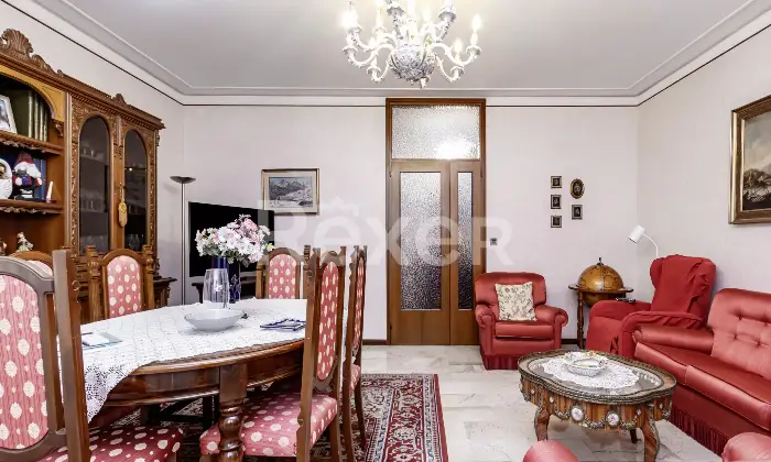Rexer-Padova-Grande-appartamento-in-Classe-A-Altro