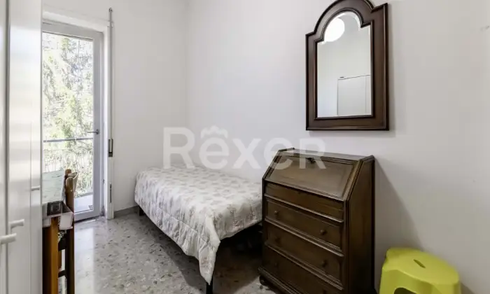 Rexer-Roma-Vendesi-appartamento-Via-Poggio-Bustone-Cassia-Grottarossa-Altro