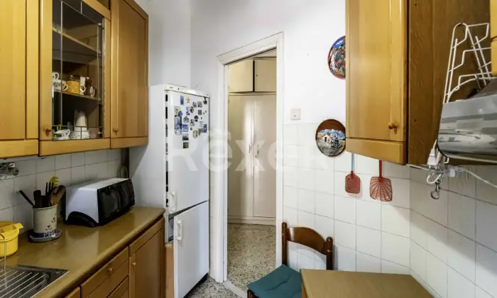 Rexer-Roma-Vendesi-appartamento-Via-Poggio-Bustone-Cassia-Grottarossa-Altro