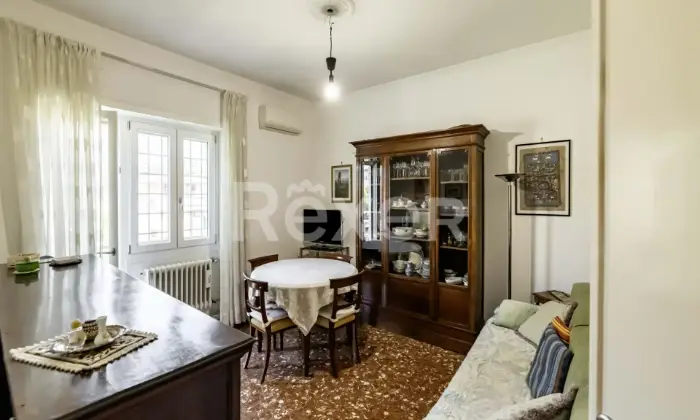 Rexer-Roma-Vendesi-appartamento-Via-Poggio-Bustone-Cassia-Grottarossa-Altro
