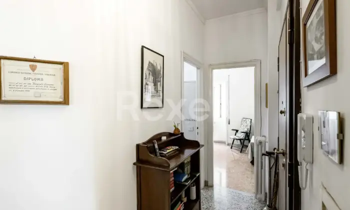 Rexer-Roma-Vendesi-appartamento-Via-Poggio-Bustone-Cassia-Grottarossa-Altro