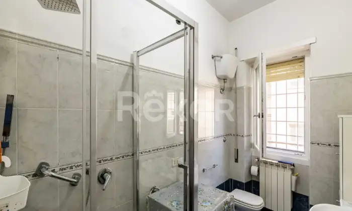 Rexer-Roma-Vendesi-appartamento-Via-Poggio-Bustone-Cassia-Grottarossa-Altro