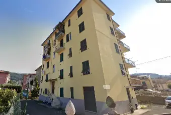 Rexer-La-Spezia-A-MONTEPERTICO-LA-SPEZIA-Appartamento-piano-terra-posizione-angolare-con-ingresso-indipendente-Altro
