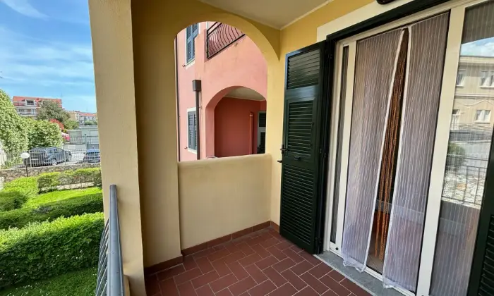 Rexer-Loano-TRILOCALE-CON-DOPPIA-TERRAZZA-E-CANTINA-Altro