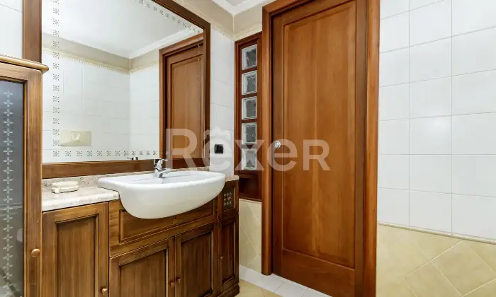 Rexer-Bellusco-Casa-semi-indipendente-con-box-auto-doppio-Altro