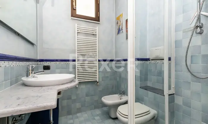 Rexer-Bellusco-Casa-semi-indipendente-con-box-auto-doppio-Altro