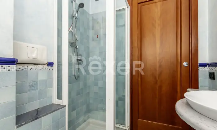 Rexer-Bellusco-Casa-semi-indipendente-con-box-auto-doppio-Altro