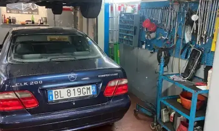 Rexer-Roma-Cedesi-mura-e-attivit-autofficina-Altro