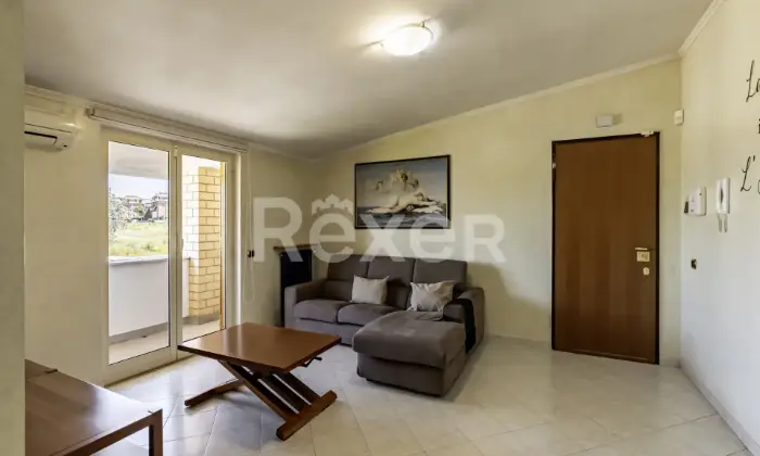 Rexer-Roma-Appartamento-con-Posto-Auto-e-Giardino-su-Via-Tiburtina-Altro