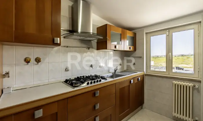 Rexer-Roma-Appartamento-con-Posto-Auto-e-Giardino-su-Via-Tiburtina-Altro