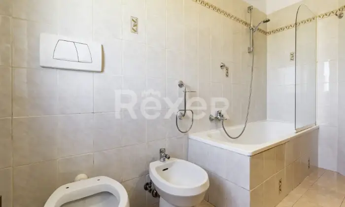 Rexer-Roma-Appartamento-con-Posto-Auto-e-Giardino-su-Via-Tiburtina-Altro