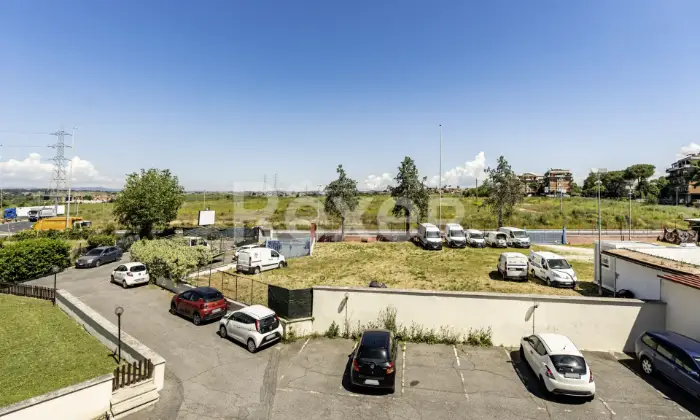 Rexer-Roma-Appartamento-con-Posto-Auto-e-Giardino-su-Via-Tiburtina-Altro