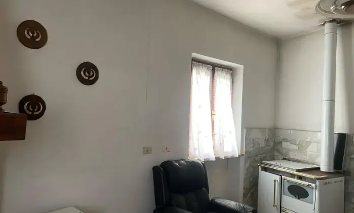 Rexer-Monticiano-Vendesi-rustico-a-Monticiano-SI-Altro