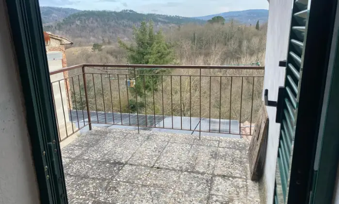 Rexer-Monticiano-Vendesi-rustico-a-Monticiano-SI-Altro