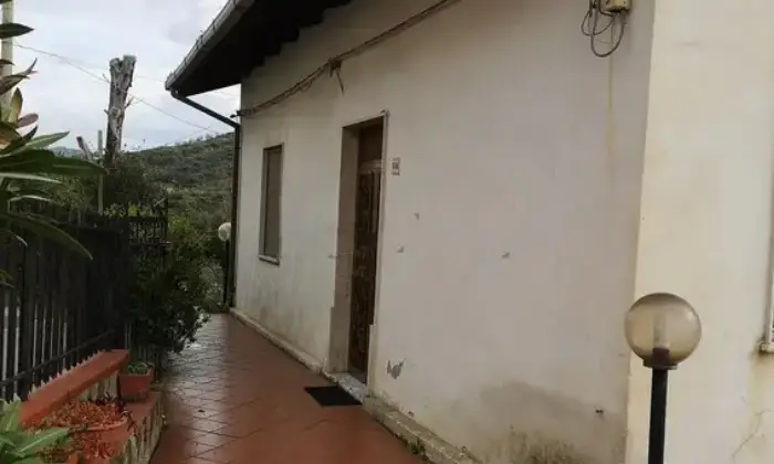 Rexer-Stignano-Villa-indipendente-con-terreno-in-vendita-a-Stignano-RC-via-Mingioia-Altro