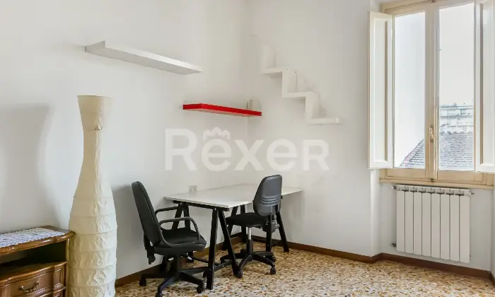 Rexer-Firenze-Firenzezona-Pzza-Alberti-vani-oltre-balcone-e-cantina-Altro