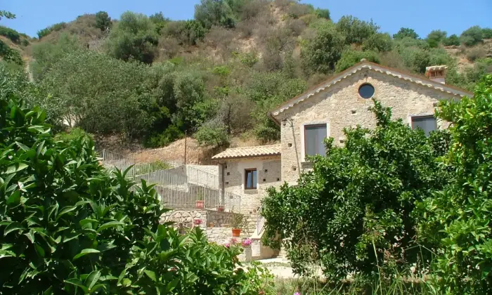 Rexer-Stilo-Vendesi-Masseria-a-Stilo-Fabbricato-rurale
