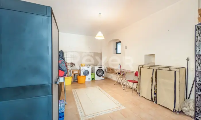 Rexer-Cervaro-Casa-indipendente-su-tre-livelli-con-ampi-spazi-Altro