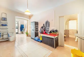 Rexer-Cervaro-Casa-indipendente-su-tre-livelli-con-ampi-spazi-Altro