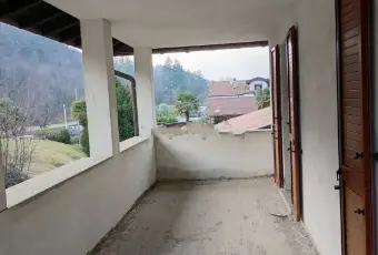 Rexer-Menaggio-Vendesi-Villetta-bifamiliare-con-vista-montagna-e-ampio-spazio-esterno-a-Menaggio-CO-Altro