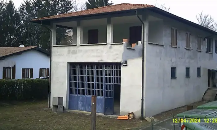 Rexer-Menaggio-Vendesi-Villetta-bifamiliare-con-vista-montagna-e-ampio-spazio-esterno-a-Menaggio-CO-Altro
