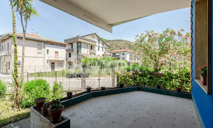 Rexer-San-Salvatore-Telesino-Villa-con-terrazzo-panoramico-e-giardino-Altro