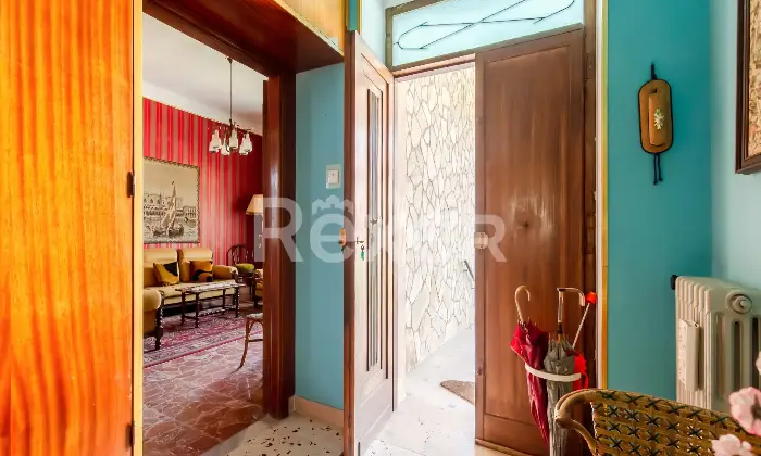 Rexer-San-Salvatore-Telesino-Villa-con-terrazzo-panoramico-e-giardino-Altro