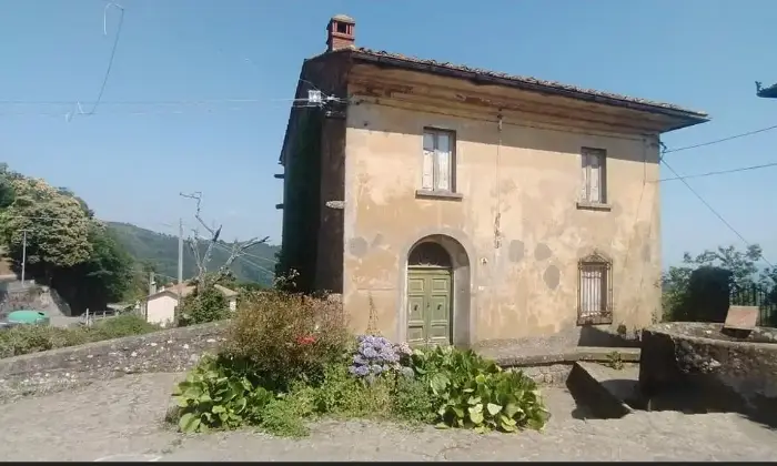 Rexer-Avaglio-Vendesi-Casa-indipendente-con-vista-panoramica-a-Marliana-PT-Altro