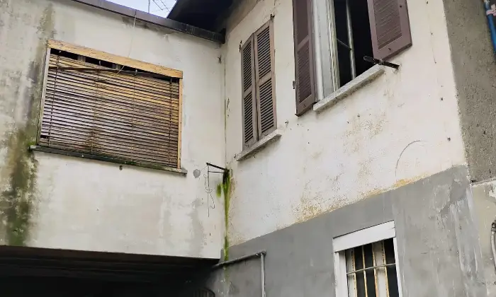 Rexer-Giussano-Appartamento-trilocale-su-due-livelli-Altro