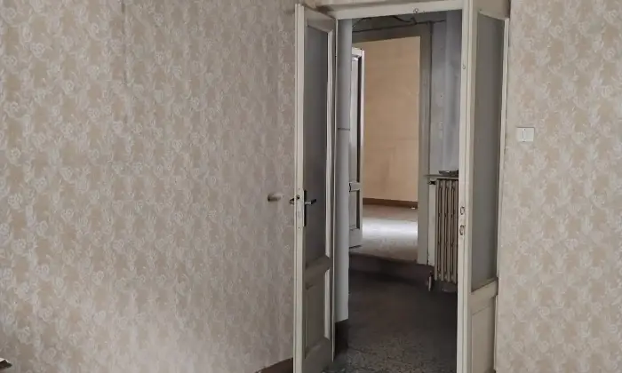 Rexer-Giussano-Appartamento-trilocale-su-due-livelli-Altro