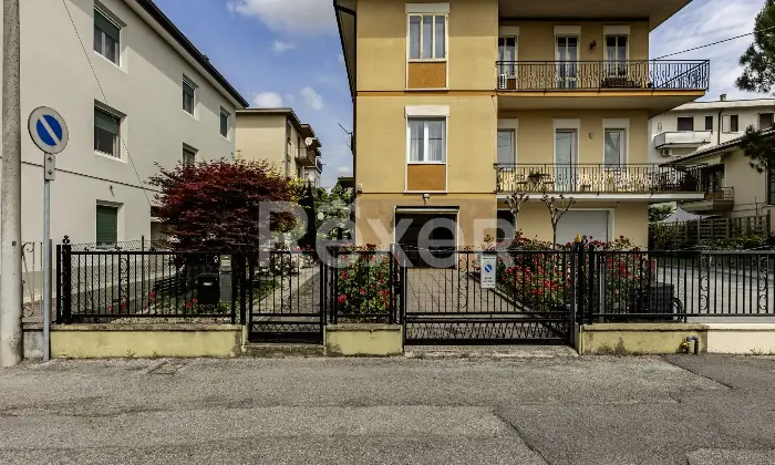 Rexer-Vicenza-Bifamiliare-Spazi-Generosi-e-Massima-Indipendenza-Altro