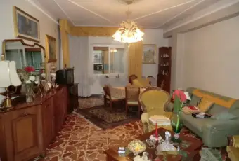 Rexer-Crotone-Vendesi-appartamento-in-buone-condizionia-Crotone-Altro