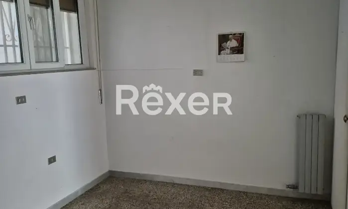 Rexer-Crotone-Vendesi-appartamento-posizione-Strategica-tra-tribunale-e-ospedale-di-Crotone-Camera-da-letto