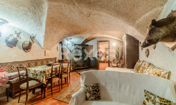 Rexer-Exilles-Indipendenza-e-spazio-nel-verde-villa-di-mq-con-garage-e-terreno-Altro