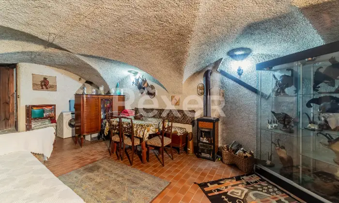 Rexer-Exilles-Indipendenza-e-spazio-nel-verde-villa-di-mq-con-garage-e-terreno-Altro