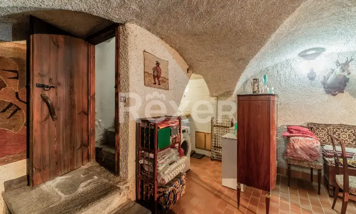 Rexer-Exilles-Indipendenza-e-spazio-nel-verde-villa-di-mq-con-garage-e-terreno-Altro