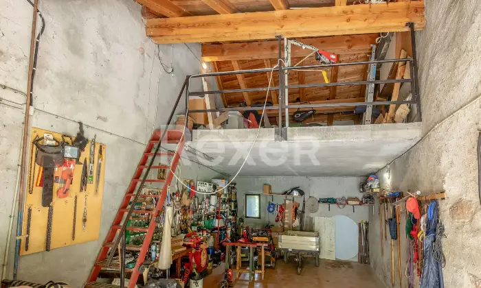 Rexer-Exilles-Indipendenza-e-spazio-nel-verde-villa-di-mq-con-garage-e-terreno-Altro