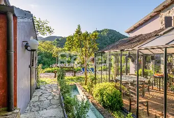 Rexer-Torreglia-Splendido-rustico-composto-da-due-ville-sui-Colli-Euganei-Altro