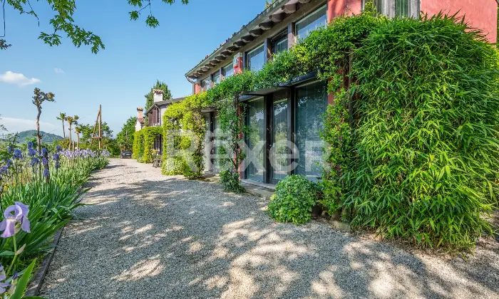 Rexer-Torreglia-Splendido-rustico-composto-da-due-ville-sui-Colli-Euganei-Vista