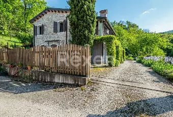 Rexer-Torreglia-Splendido-rustico-composto-da-due-ville-sui-Colli-Euganei-Altro