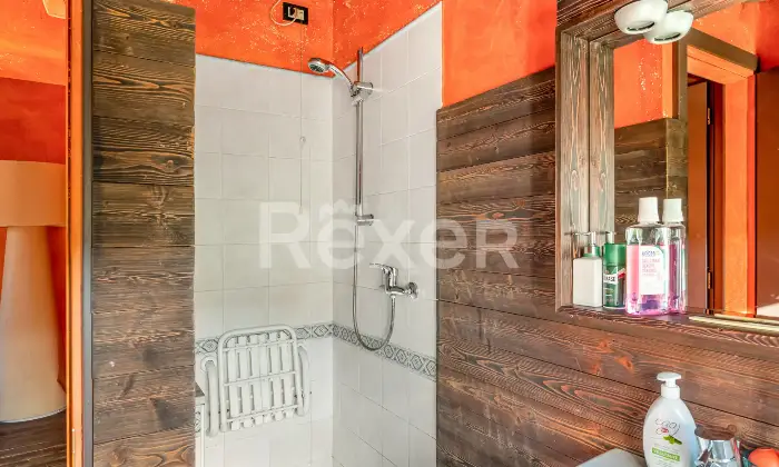 Rexer-Torreglia-Splendido-rustico-composto-da-due-ville-sui-Colli-Euganei-Altro