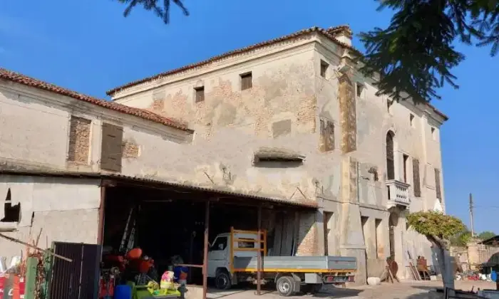 Rexer-Piove-di-Sacco-Vendesi-Villa-Polani-Saro-Cristo-di-Arzerello-a-Piove-di-Sacco-Altro